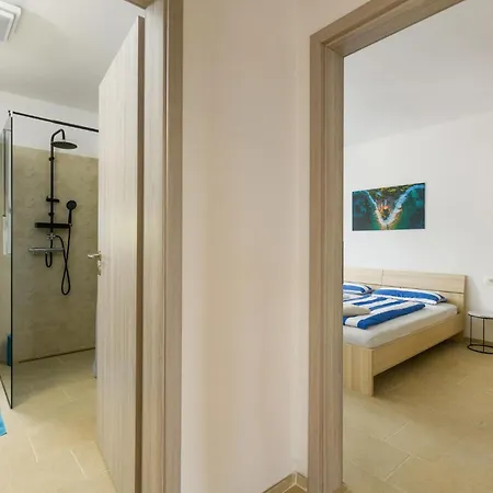 3 Bedroom Amazing In Holiday home Vodnjan