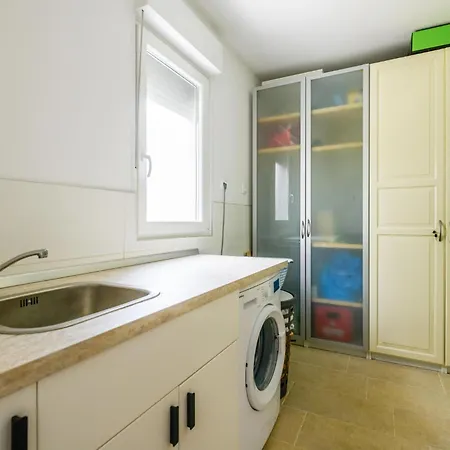 Holiday home 3 Bedroom Amazing In
